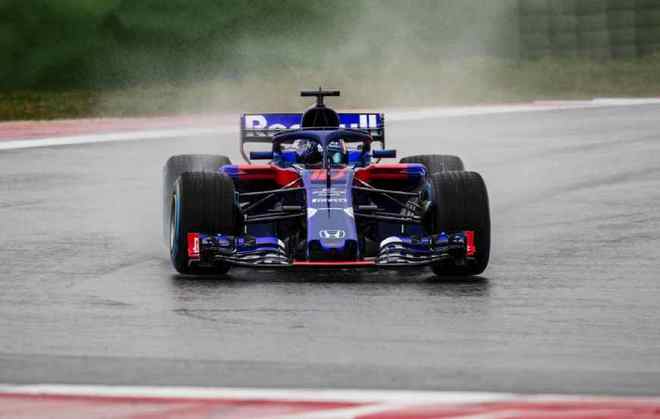 红牛二队碾压红牛车队，皮亚斯特里扛起全队